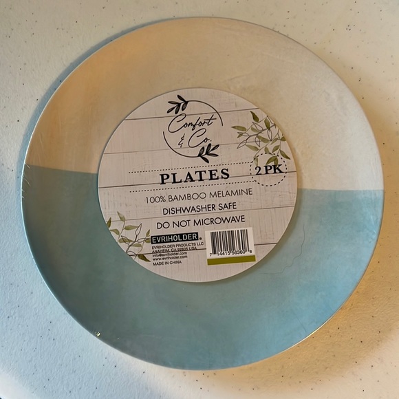 comfort & co Other - NWT bamboo plates